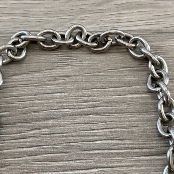 M Letter Charm Heart Silver Tone Choker Necklace Toggle Clasp Initial Jewelry - Picture 3 of 4